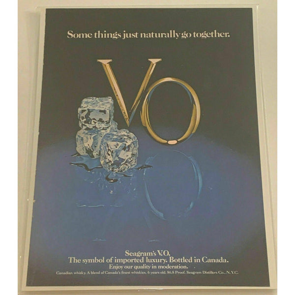 Seagram's V.O. Canadian Whisky ice cubes Vintage Magazine Print Ad